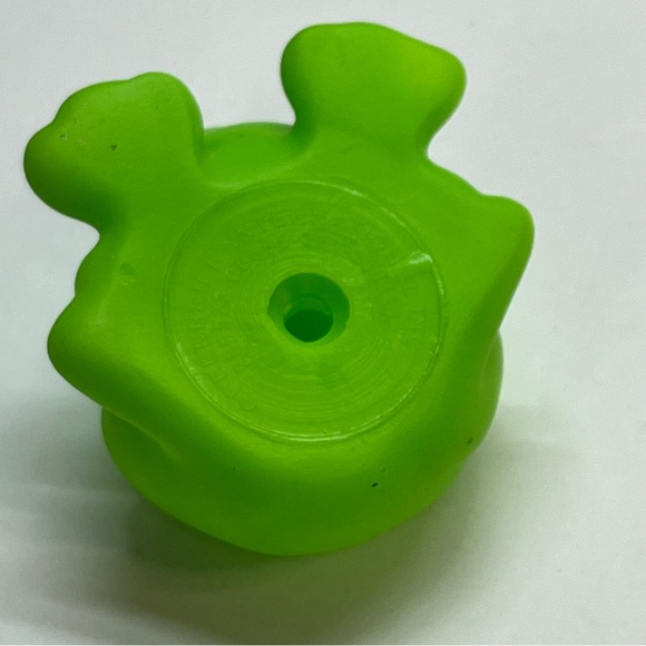 green rubber from bath toy lightweight float 1.5 inch - Picture 3 of 5